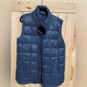 Women’s GAP Puffer Vest Navy Size MTall